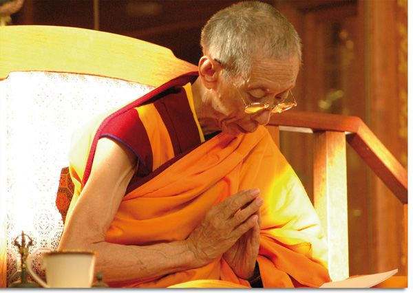 Gueshe Kelsang 09 (oración) A6